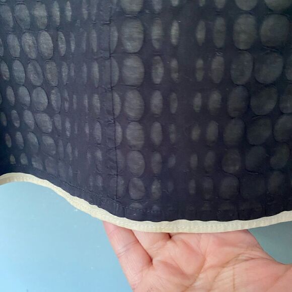 Kenneth Cole black skirt size 6 - Picture 7 of 8